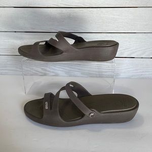 Crocs, sandals, brown, women’s size 8